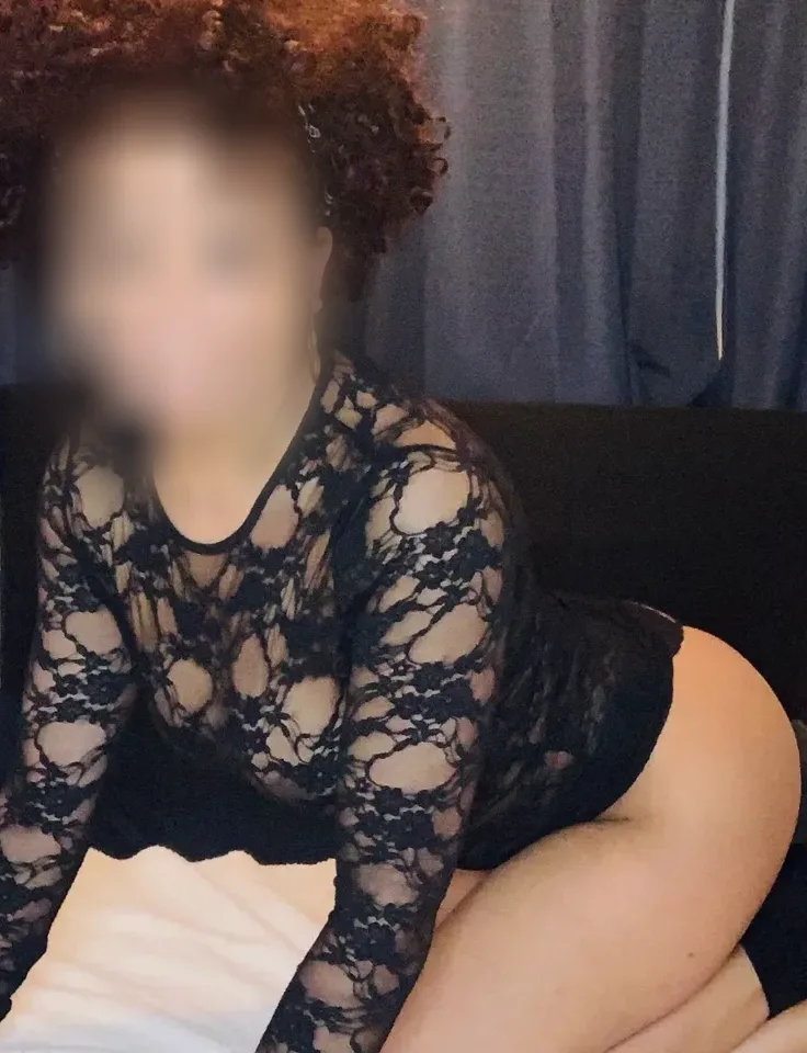 Amanda, 37