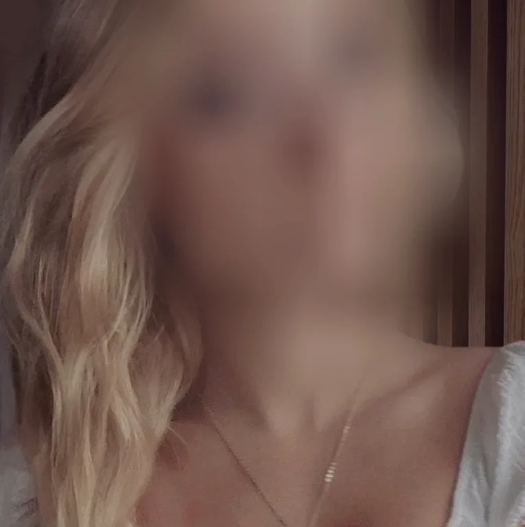 Hilda, 19