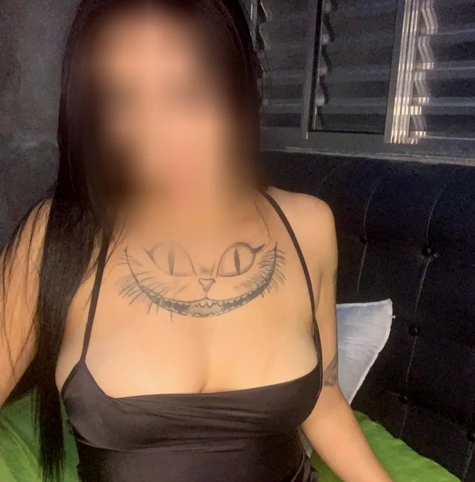 Hilda, 27