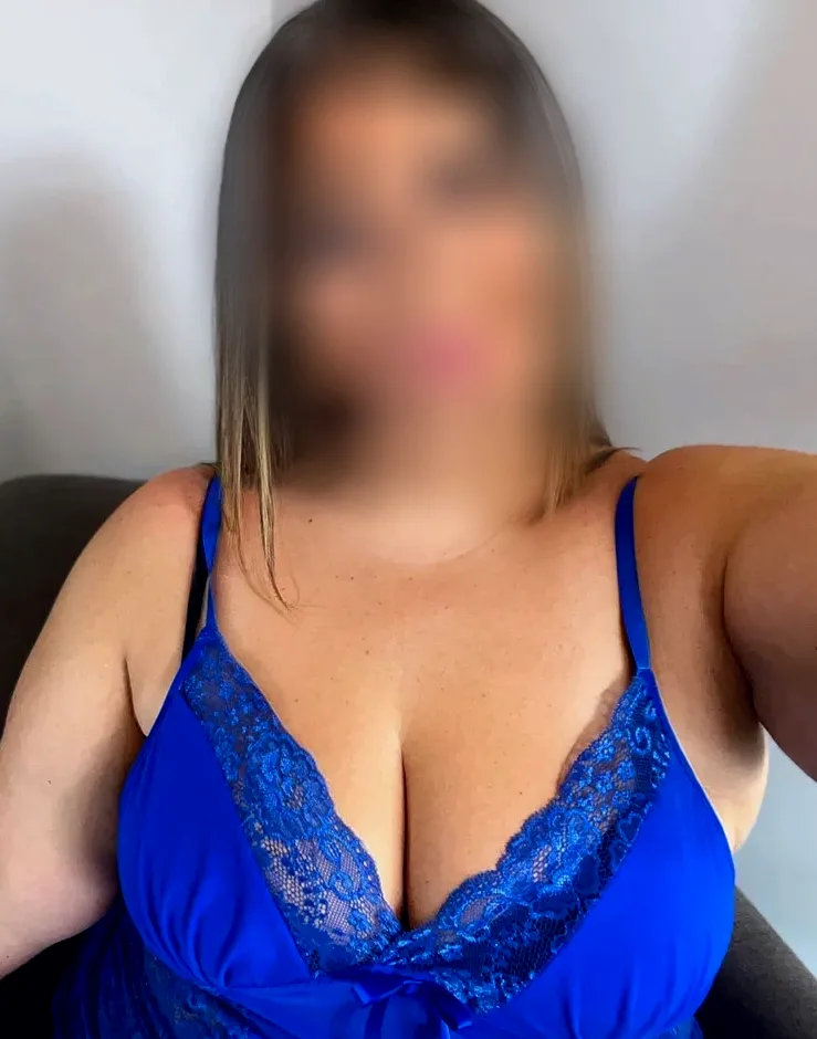 Katarina, 35
