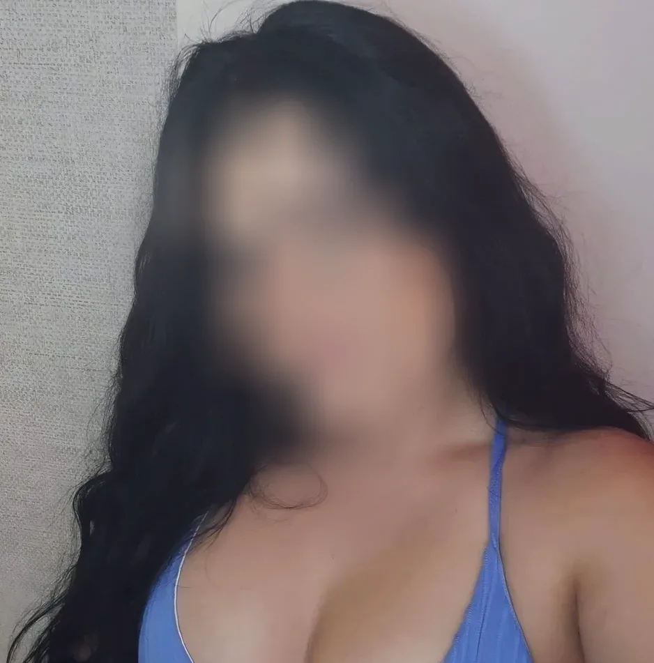 Michelle, 29